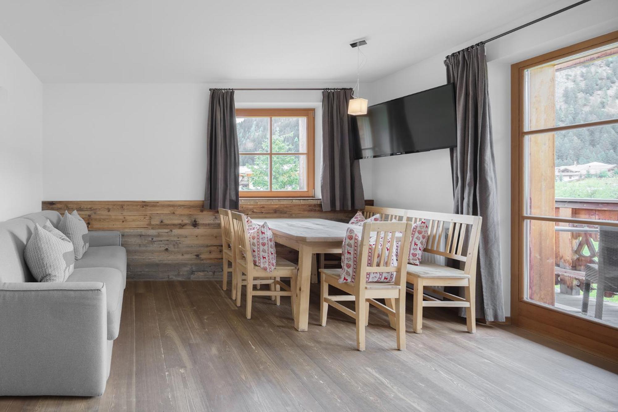 Chalet Ciasa Tino & Sara - Belaval Apartments Корвара ин Бадия Екстериор снимка