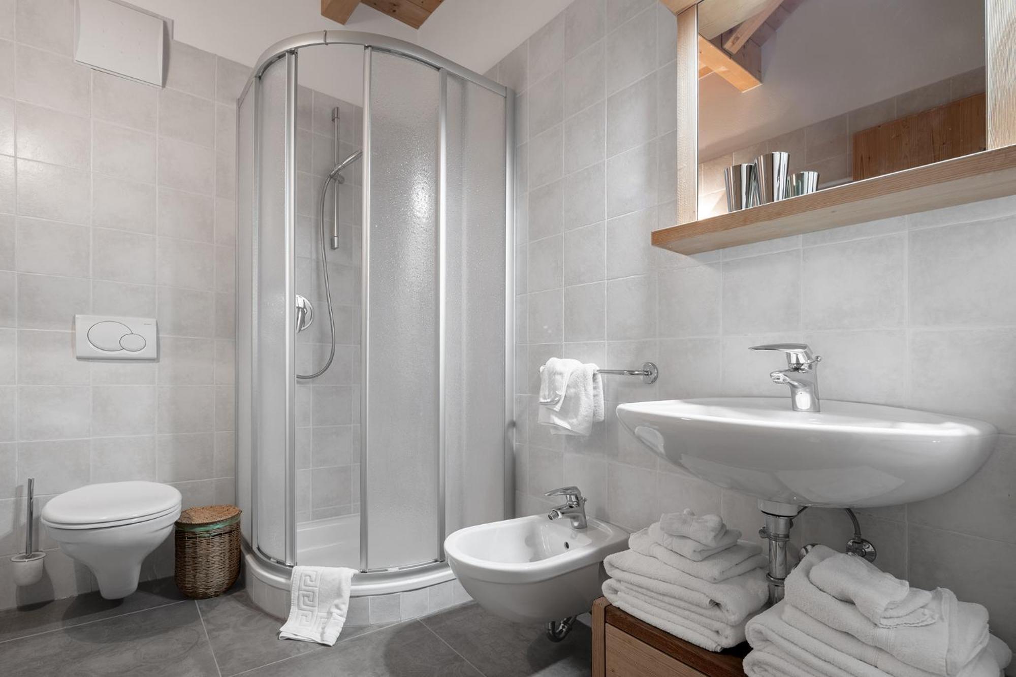 Chalet Ciasa Tino & Sara - Belaval Apartments Корвара ин Бадия Екстериор снимка
