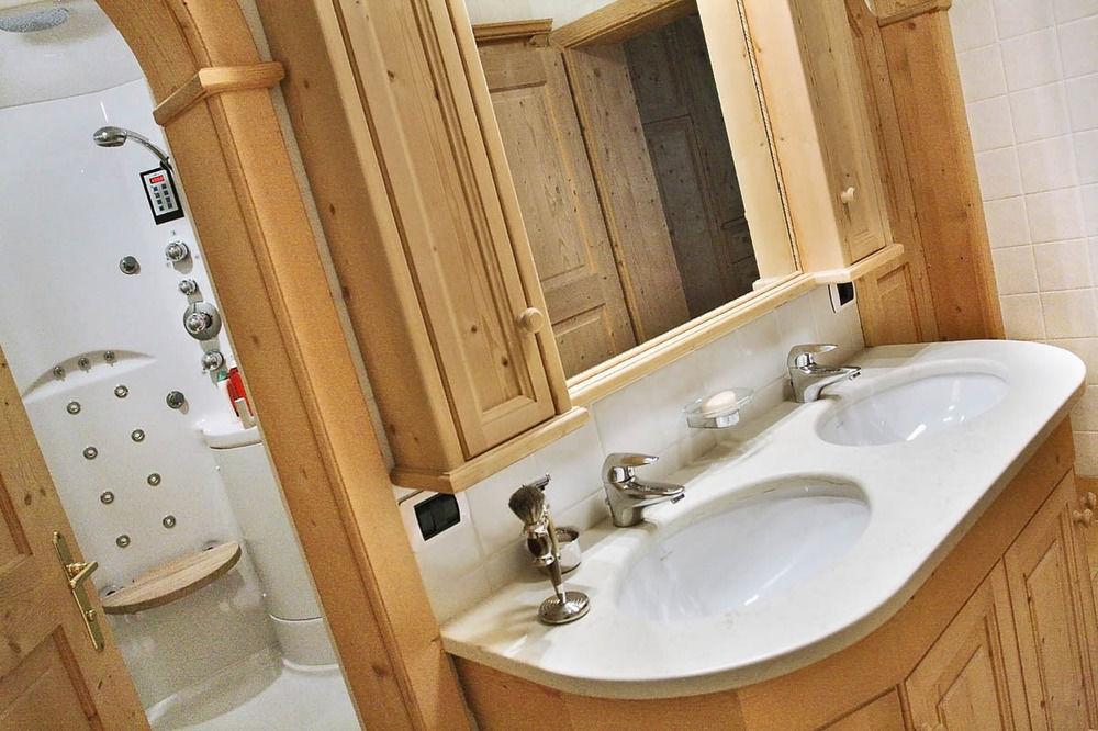 Chalet Ciasa Tino & Sara - Belaval Apartments Корвара ин Бадия Екстериор снимка
