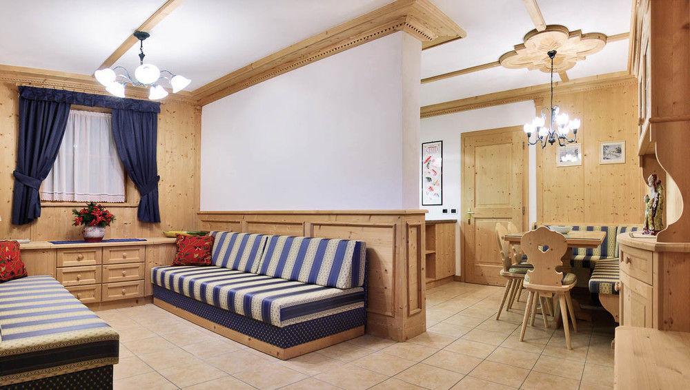 Chalet Ciasa Tino & Sara - Belaval Apartments Корвара ин Бадия Екстериор снимка